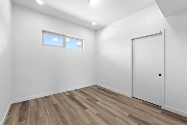 $2,250 | 4004 Banister Lane, Unit 214, Austin, TX 78704