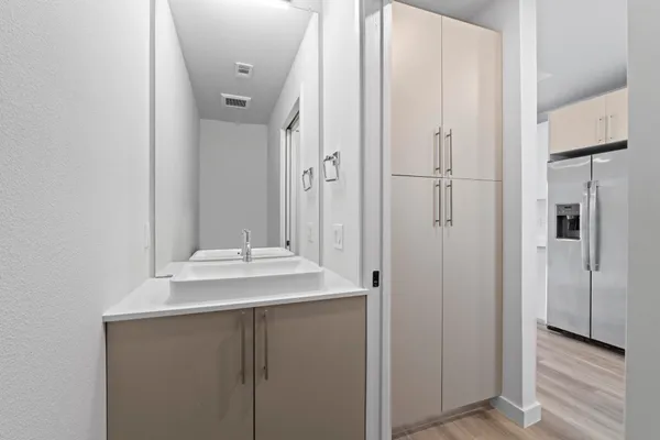 $2,250 | 4004 Banister Lane, Unit 214, Austin, TX 78704