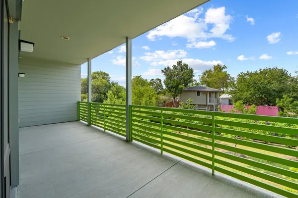 $2,250 | 4004 Banister Lane, Unit 214, Austin, TX 78704