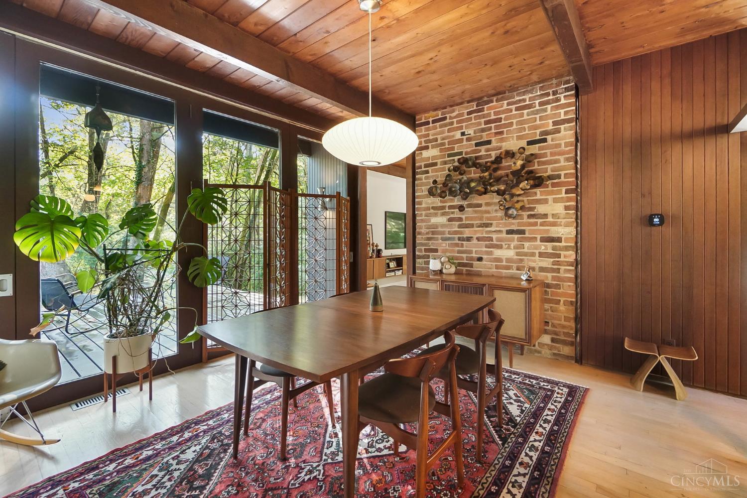 429 West Galbraith Road Cincinnati, OH 45215 - Photo 27 of 93