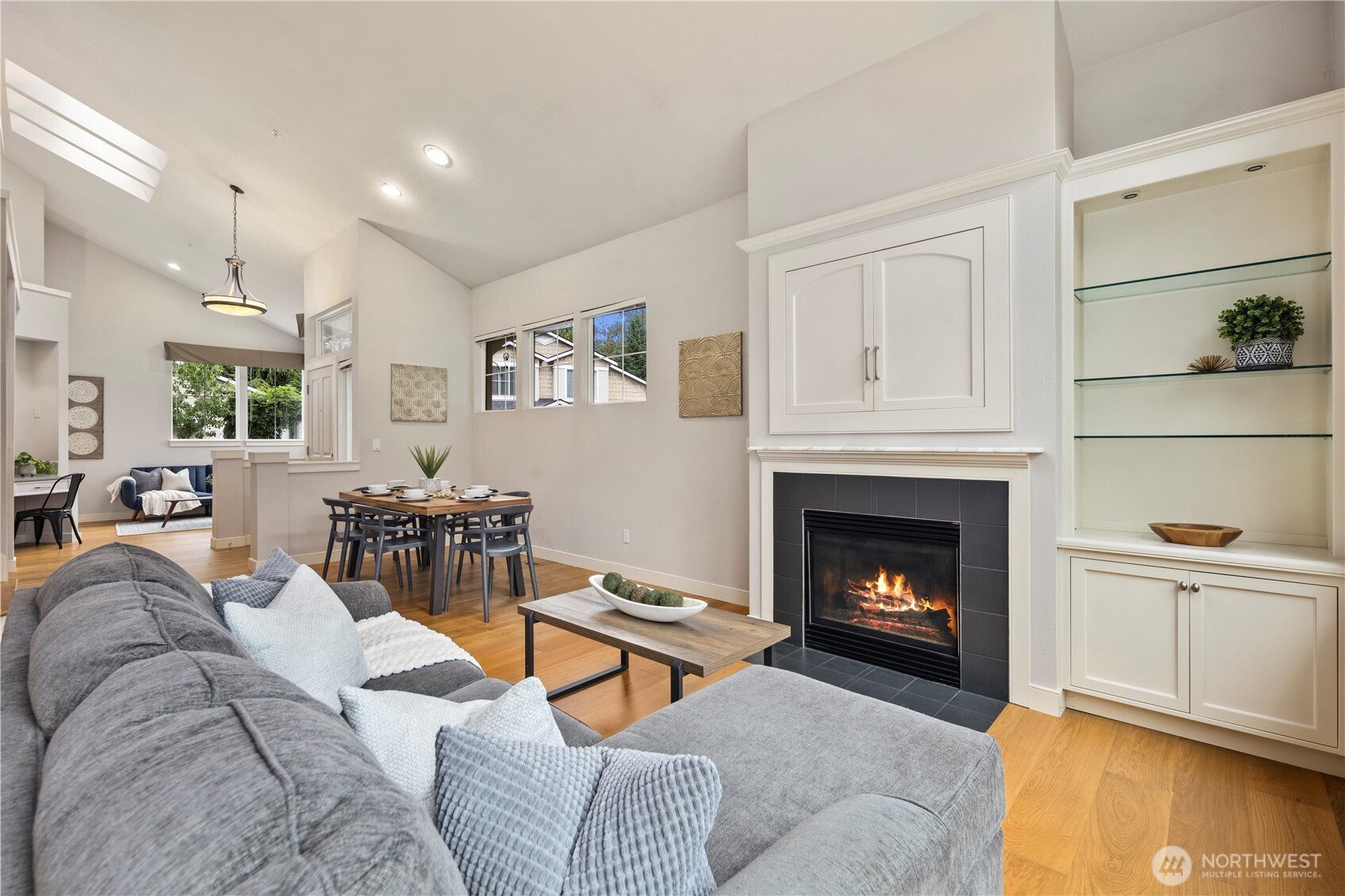 120 Newport Way Northwest, Unit 17 Issaquah, WA 98027 - Photo 13 of 34