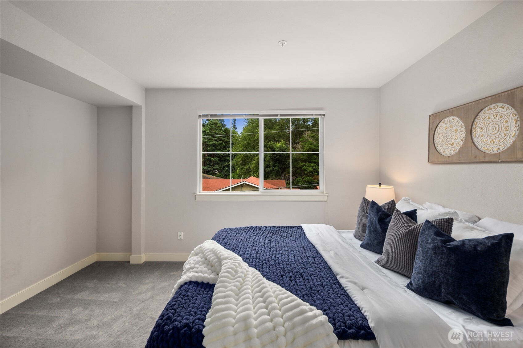 120 Newport Way Northwest, Unit 17 Issaquah, WA 98027 - Photo 21 of 34