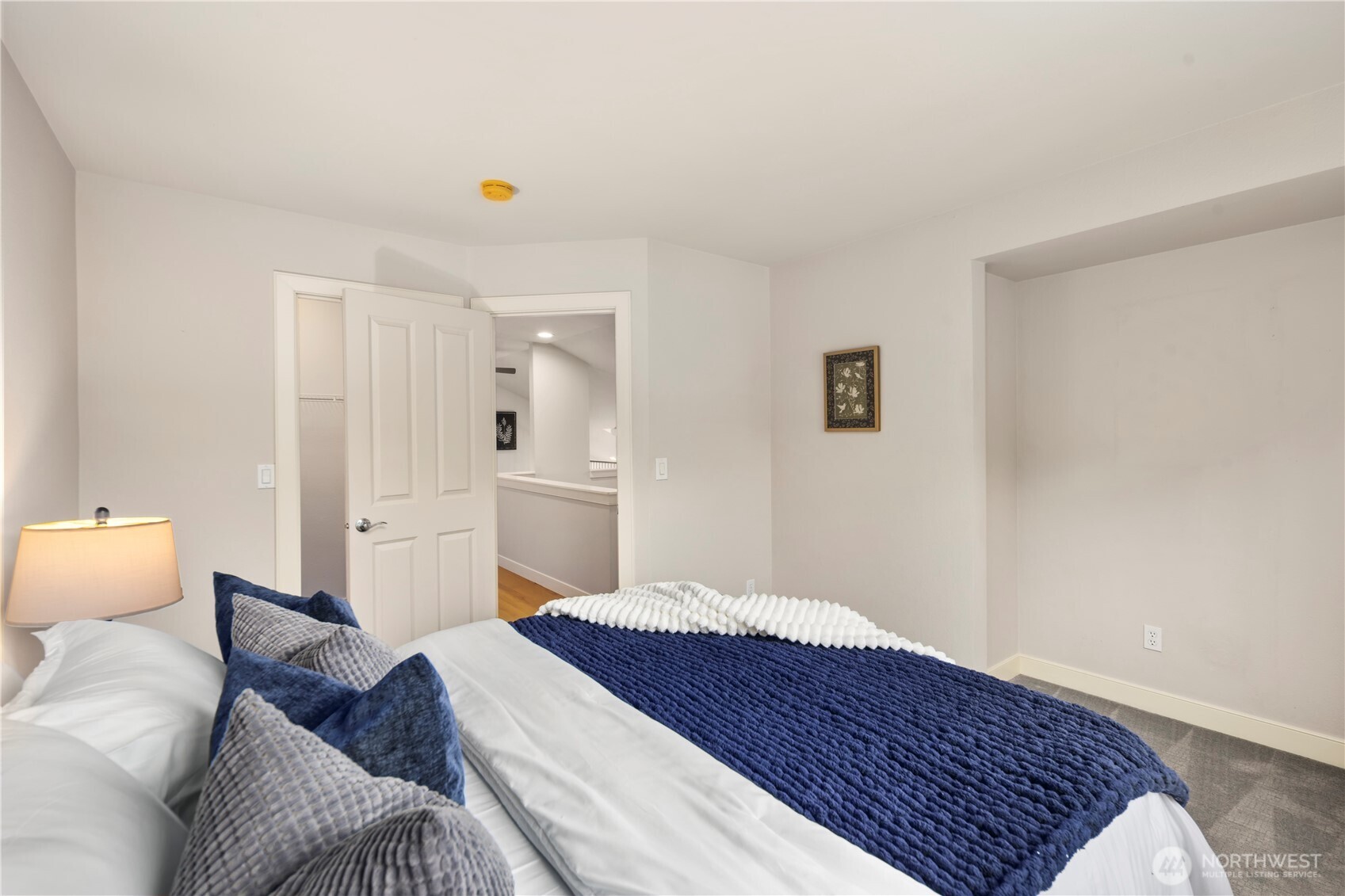 120 Newport Way Northwest, Unit 17 Issaquah, WA 98027 - Photo 22 of 34