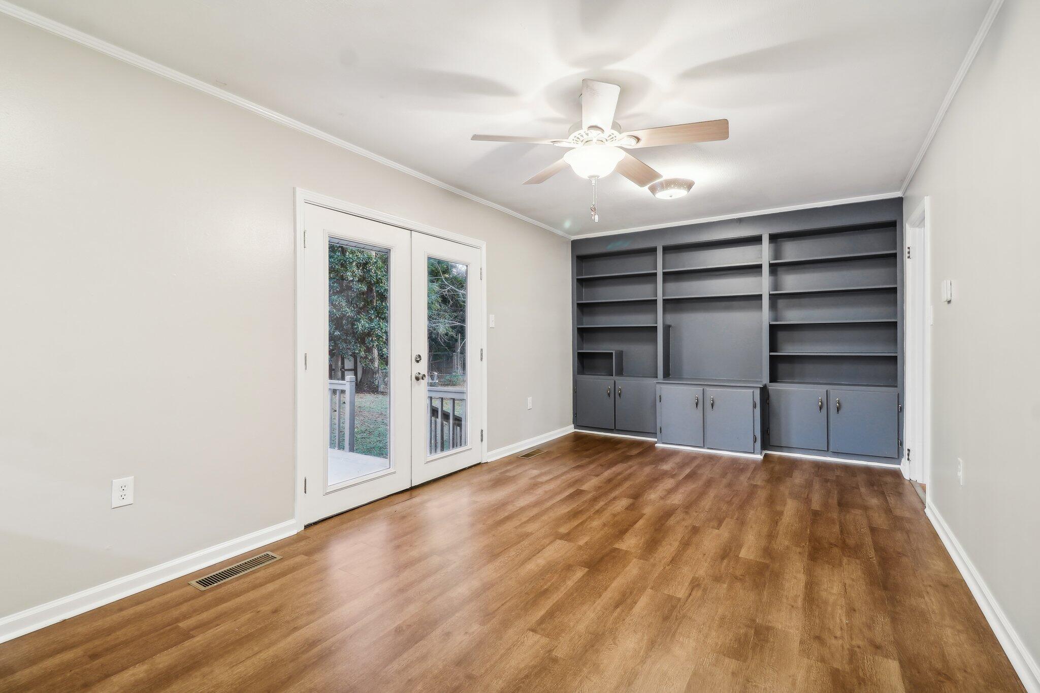 149 Rutledge Avenue Orangeburg, SC 29115 - Photo 16 of 40 15-web-or-mls-Rutledge Ave-013