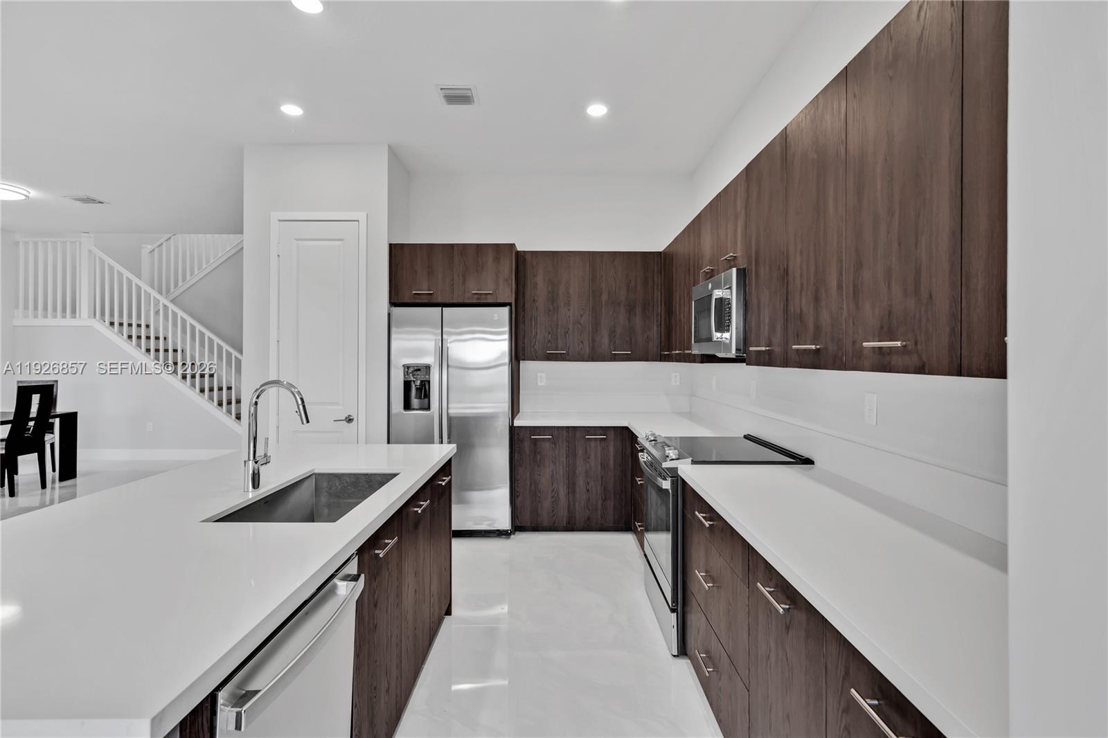 4276 Southwest 173rd Avenue Miramar, FL 33029 - Photo 12 of 56
