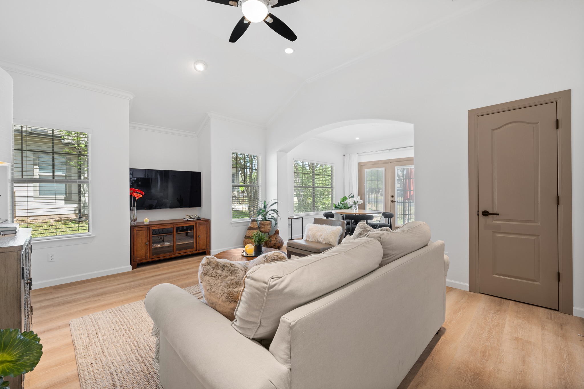 6801 Beckett Road, Unit 106L Austin, TX 78749 - Photo 20 of 34