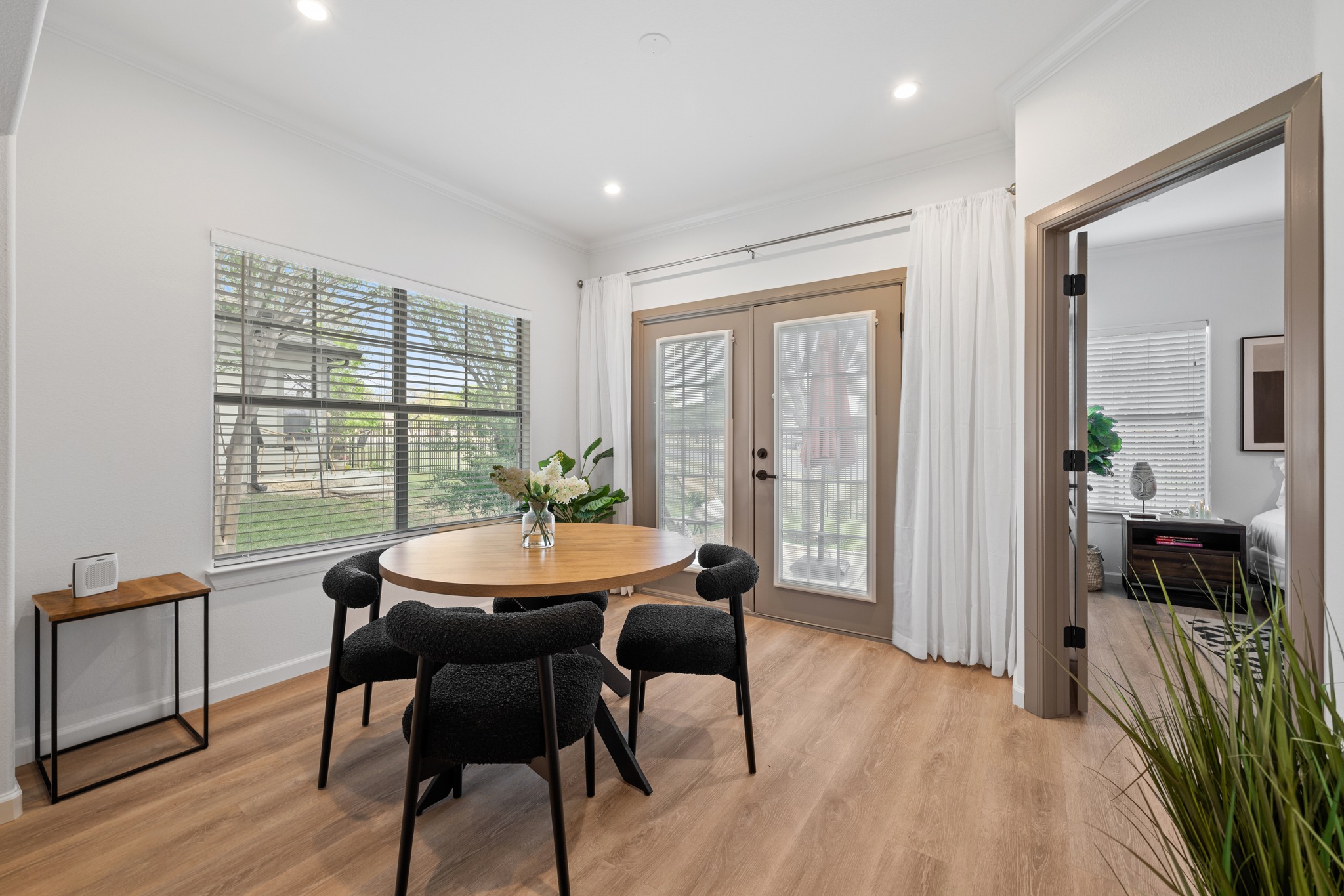 6801 Beckett Road, Unit 106L Austin, TX 78749 - Photo 25 of 34