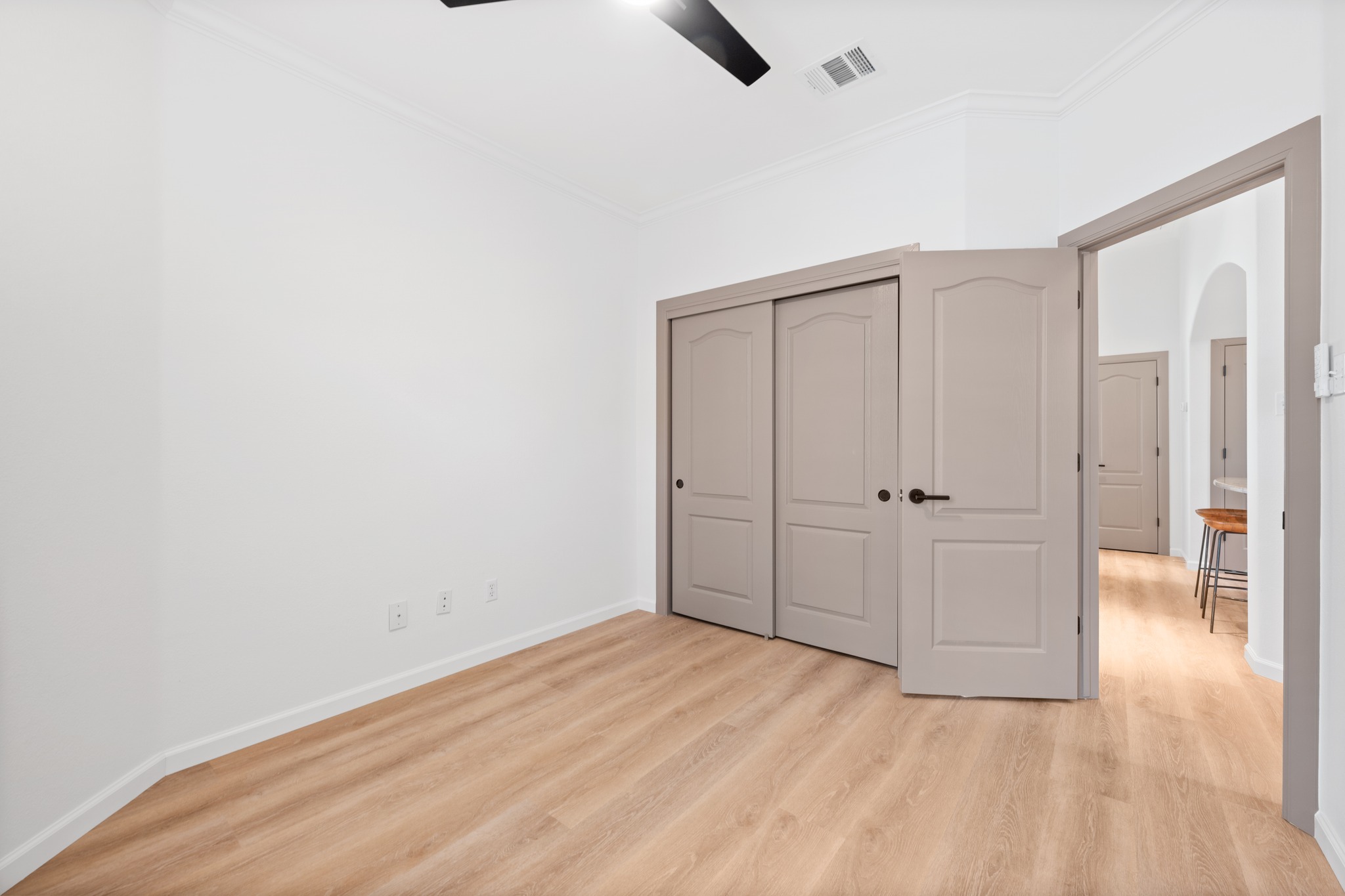 6801 Beckett Road, Unit 106L Austin, TX 78749 - Photo 33 of 34