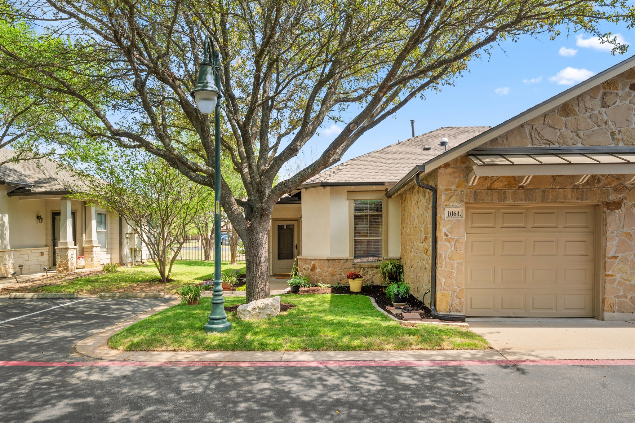 6801 Beckett Road, Unit 106L Austin, TX 78749 - Photo 4 of 34