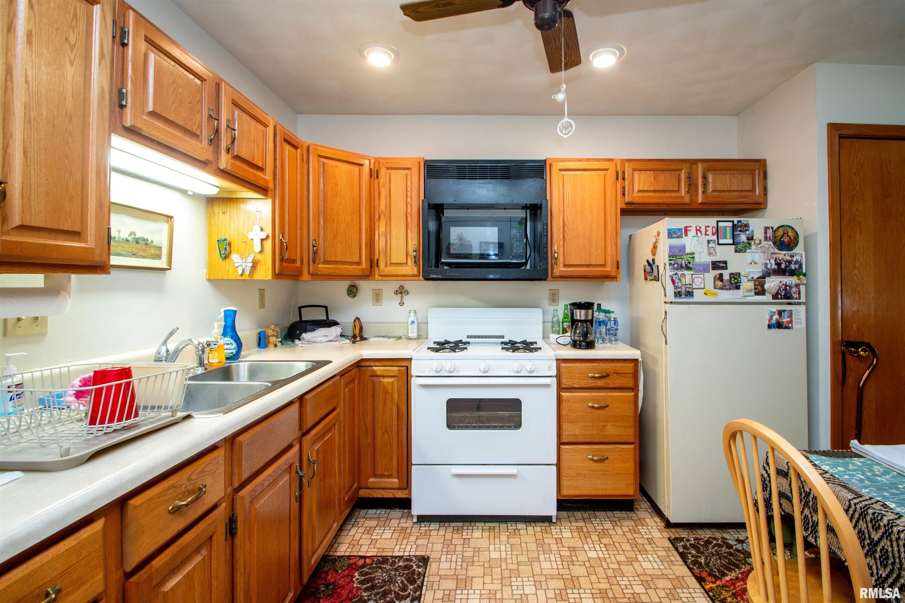 201-203 South Market Street Washington, IL 61571 - Photo 48 of 70