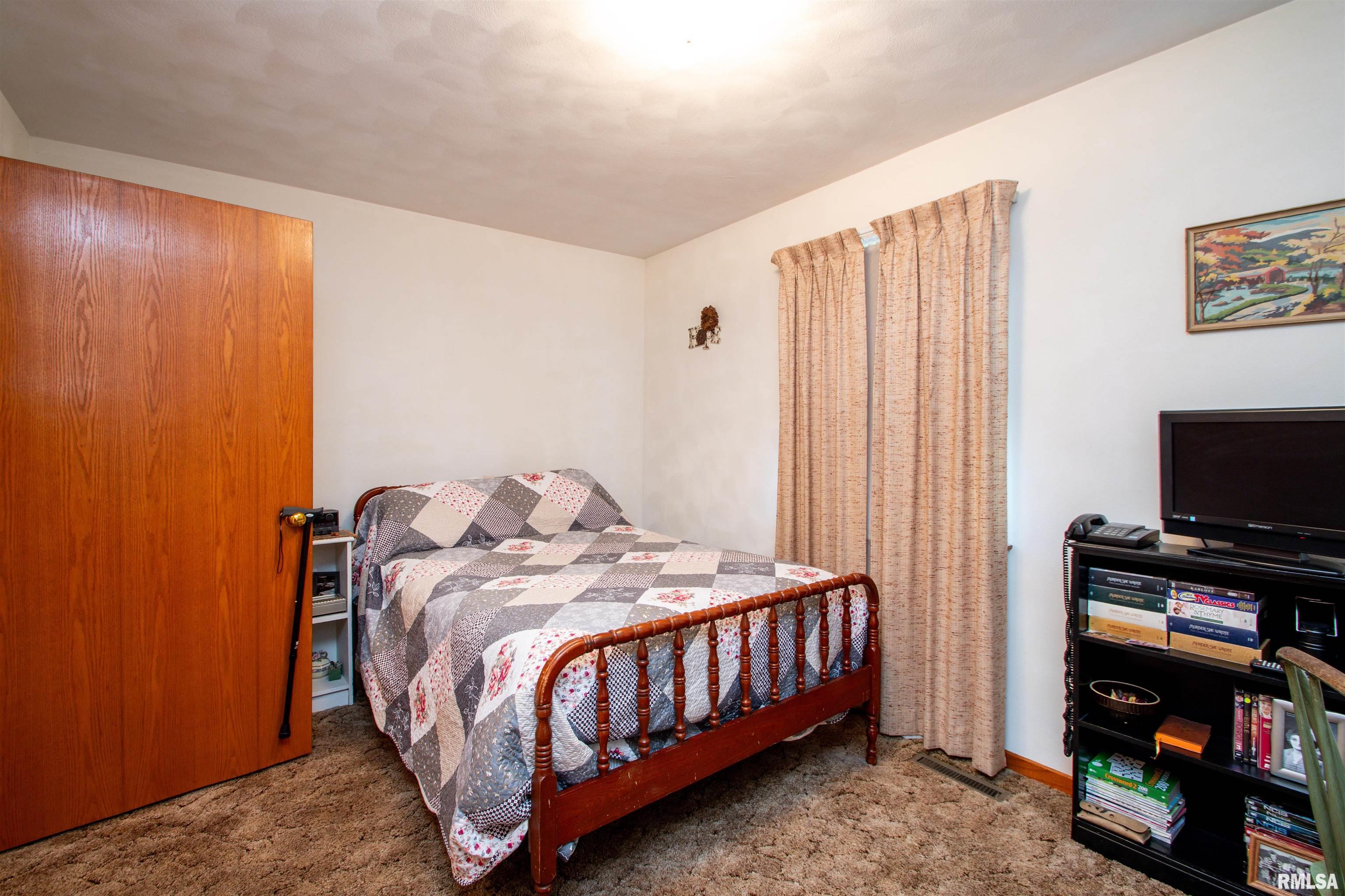 201-203 South Market Street Washington, IL 61571 - Photo 54 of 70