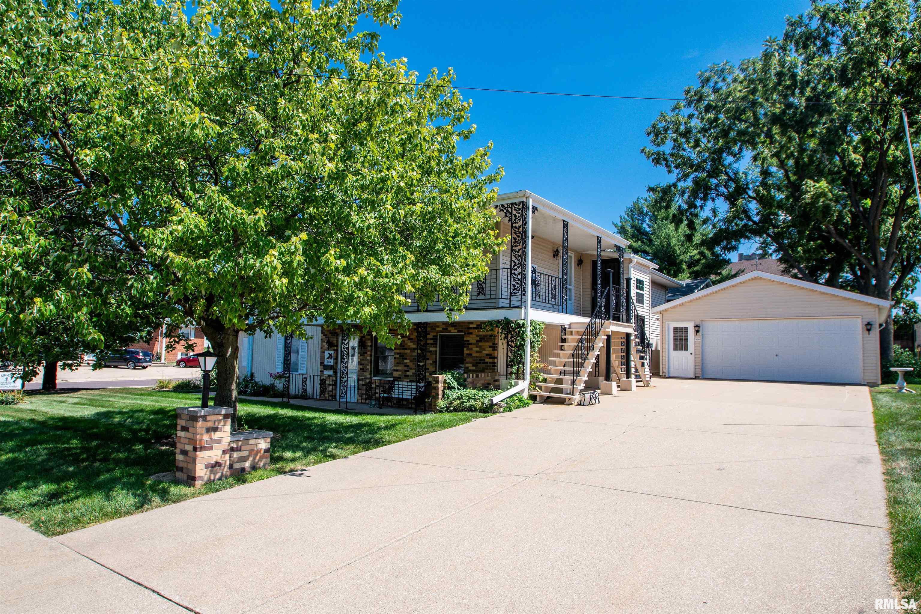 201-203 South Market Street Washington, IL 61571 - Photo 9 of 70