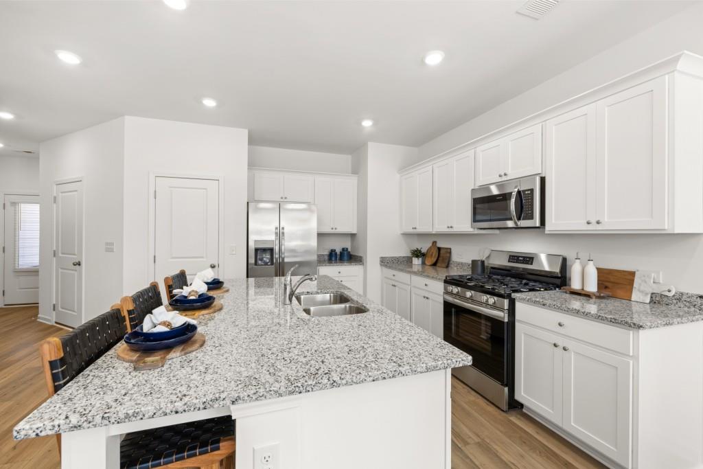 2583 Adventure Way Doraville, GA 30360 - Photo 8 of 46