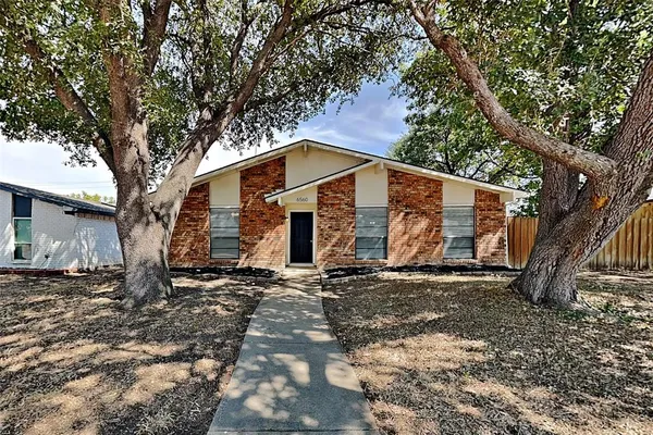 $2,340 | 6560 Chinaberry Trail, Plano, TX 75023
