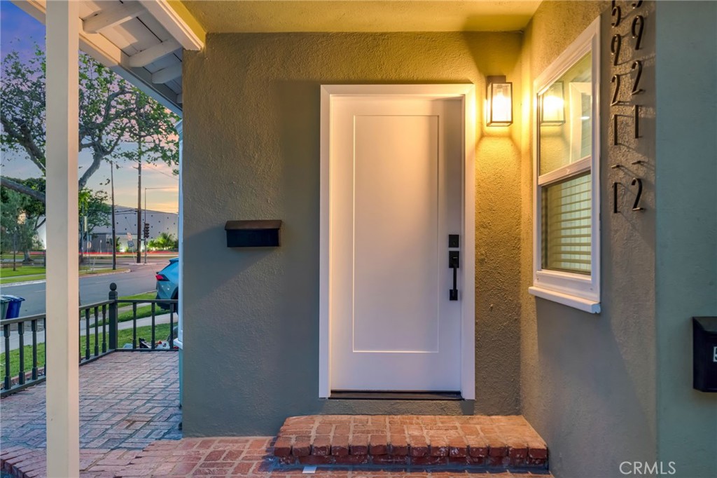 5919 Arbor Road Lakewood, CA 90713 - Photo 3 of 41