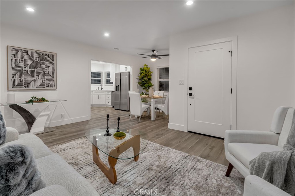 5919 Arbor Road Lakewood, CA 90713 - Photo 7 of 41