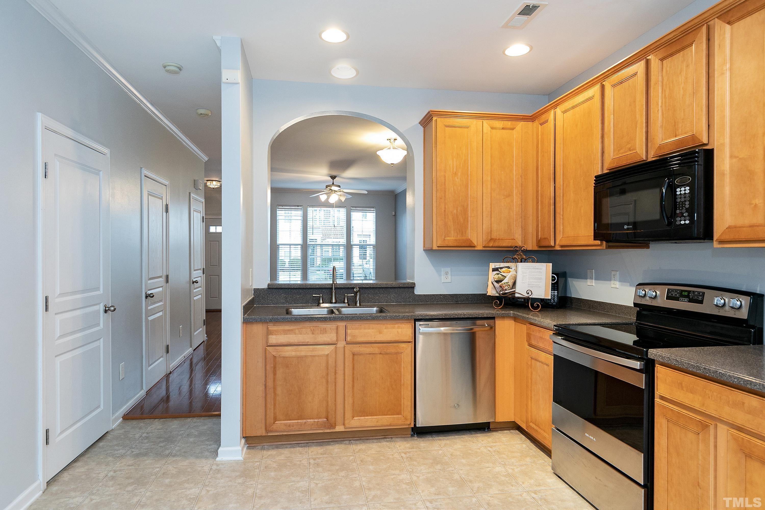 7631 Winners Edge Street Raleigh, NC 27617 - Photo 11 of 40 Gallery Image 11
