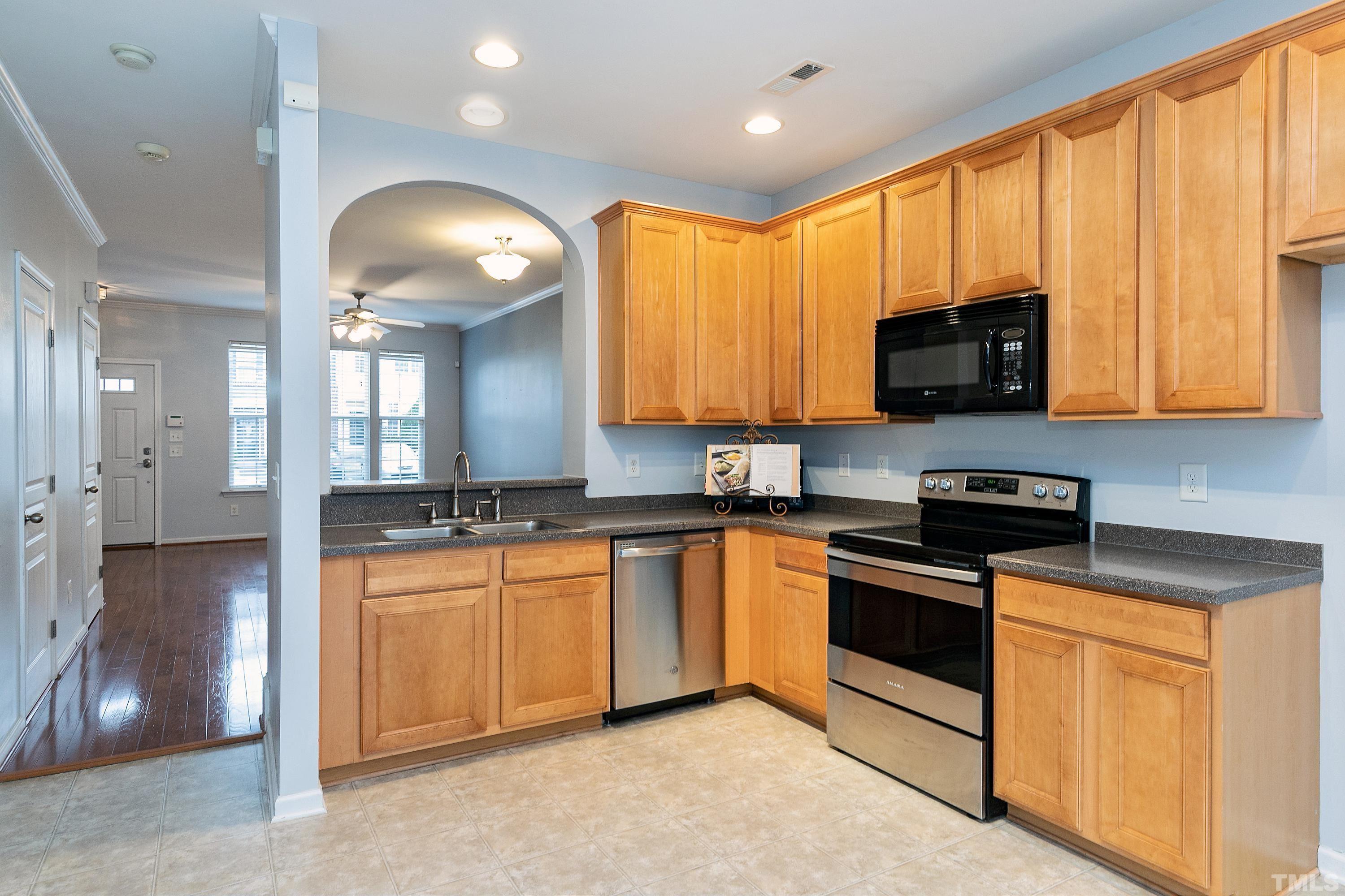 7631 Winners Edge Street Raleigh, NC 27617 - Photo 12 of 40 Gallery Image 12