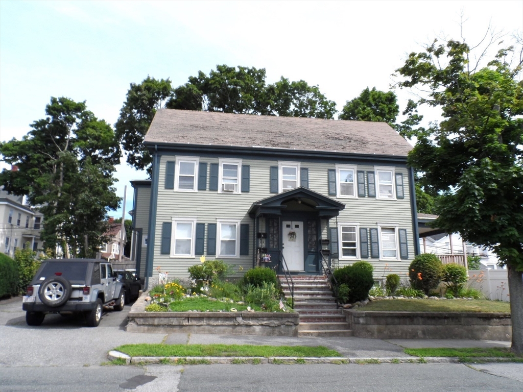 11 Chestnut Street, Unit 2R Wakefield, MA 01880 - Photo 6 of 10