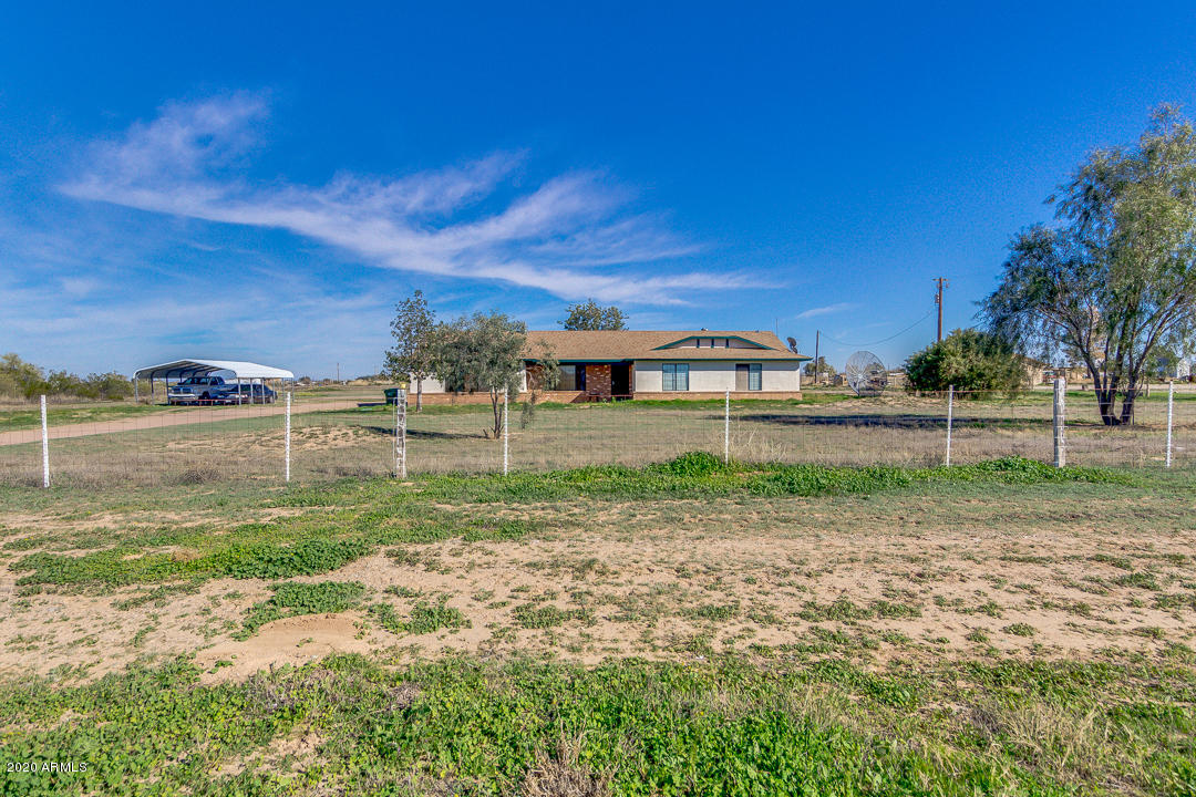 11053 North Warren Road Maricopa, AZ 85139 - Photo 2 of 49 01-Warren