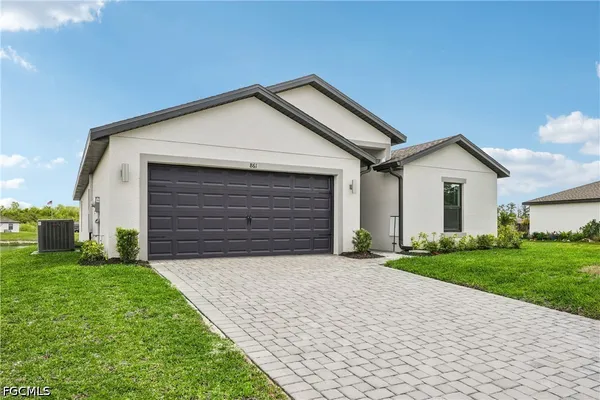 $399,900 | 861 General D MacArthur Avenue, LaBelle, FL 33935