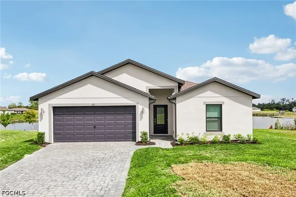 a front view of house with yard