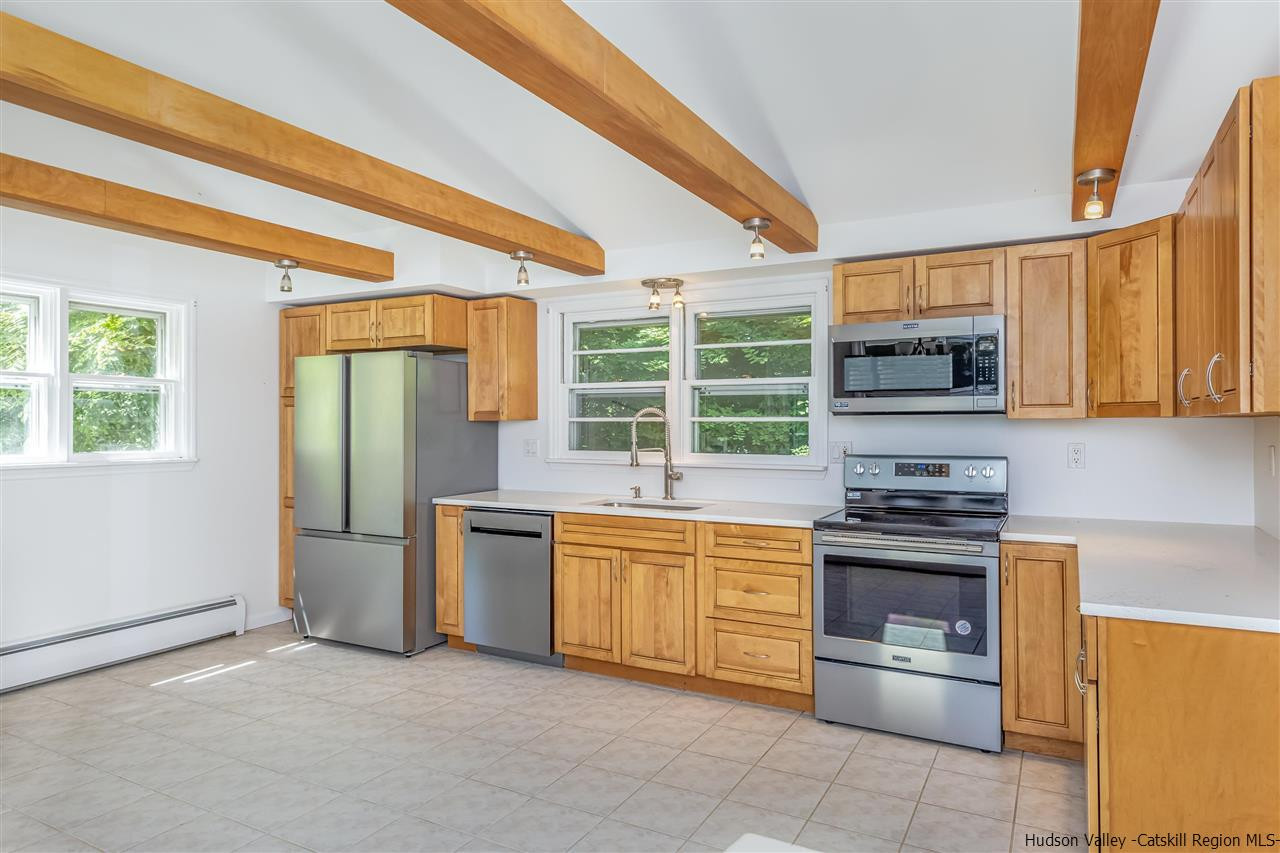 64 Longyear Road Shokan, NY 12481 - Photo 8 of 31 Photo 8