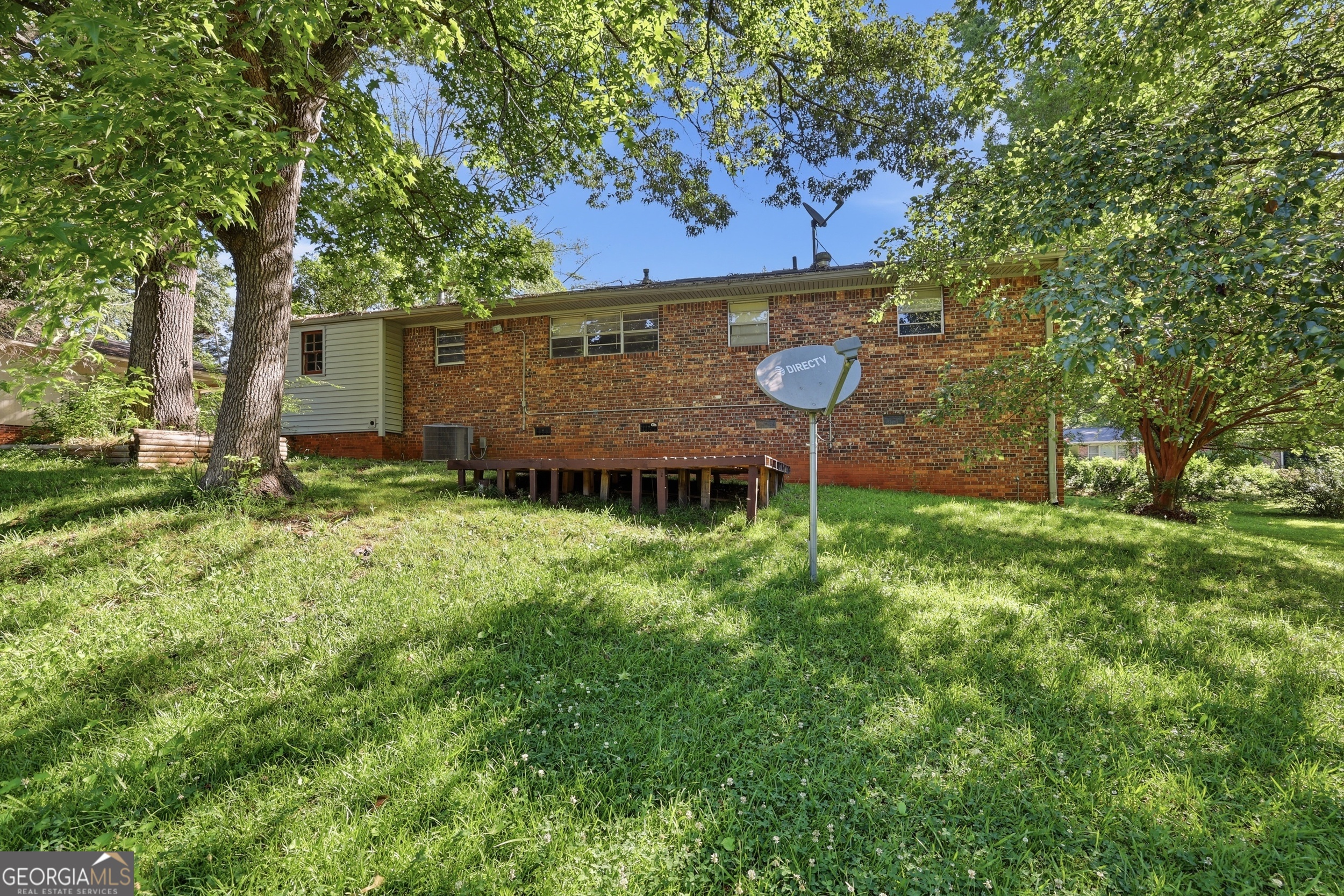 41 Poplar Way Toccoa, GA 30577 - Photo 4 of 32