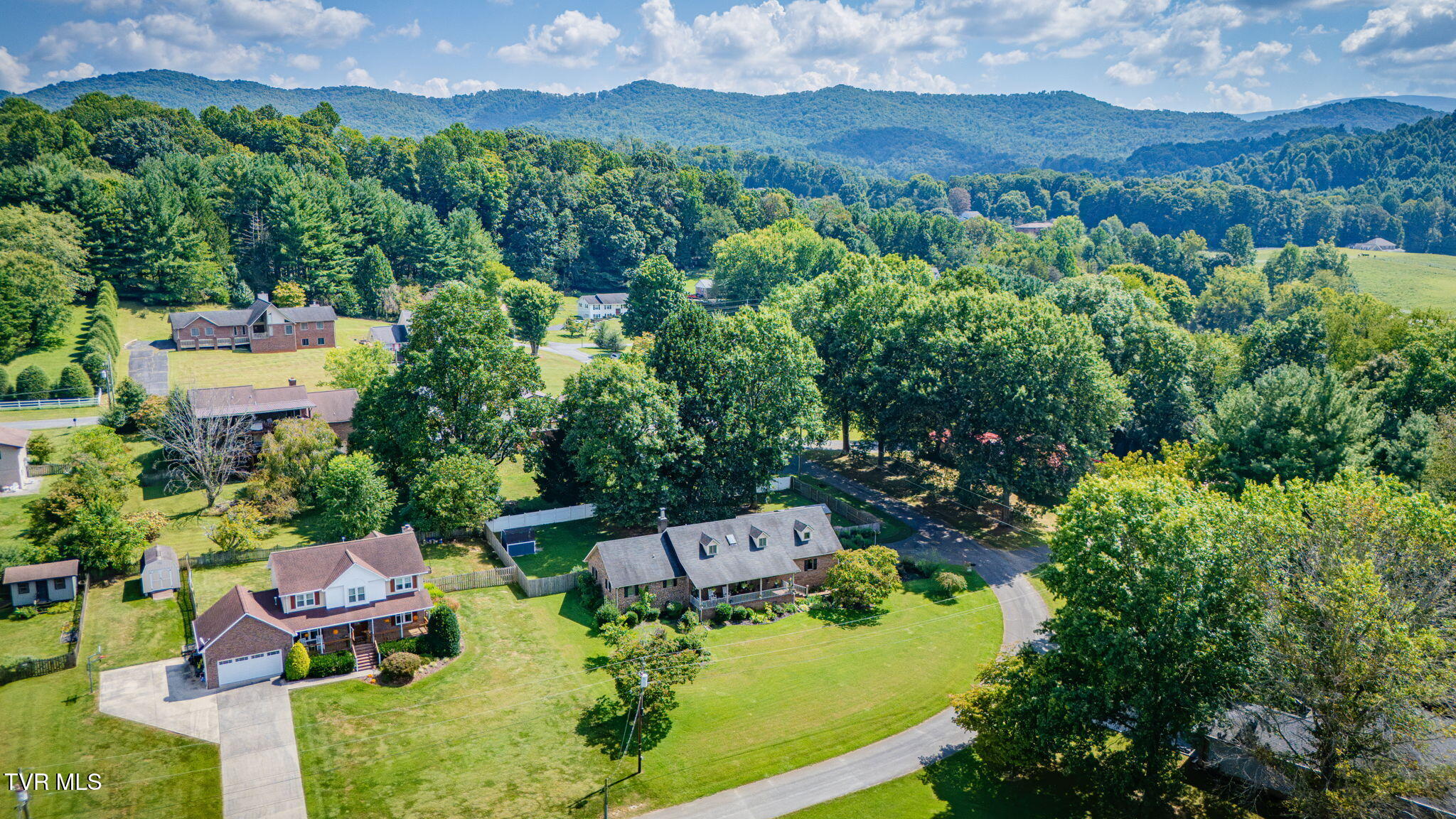 206 Spring Valley Road Unicoi, TN 37692 - Photo 2 of 53 206 Spring Valley Road