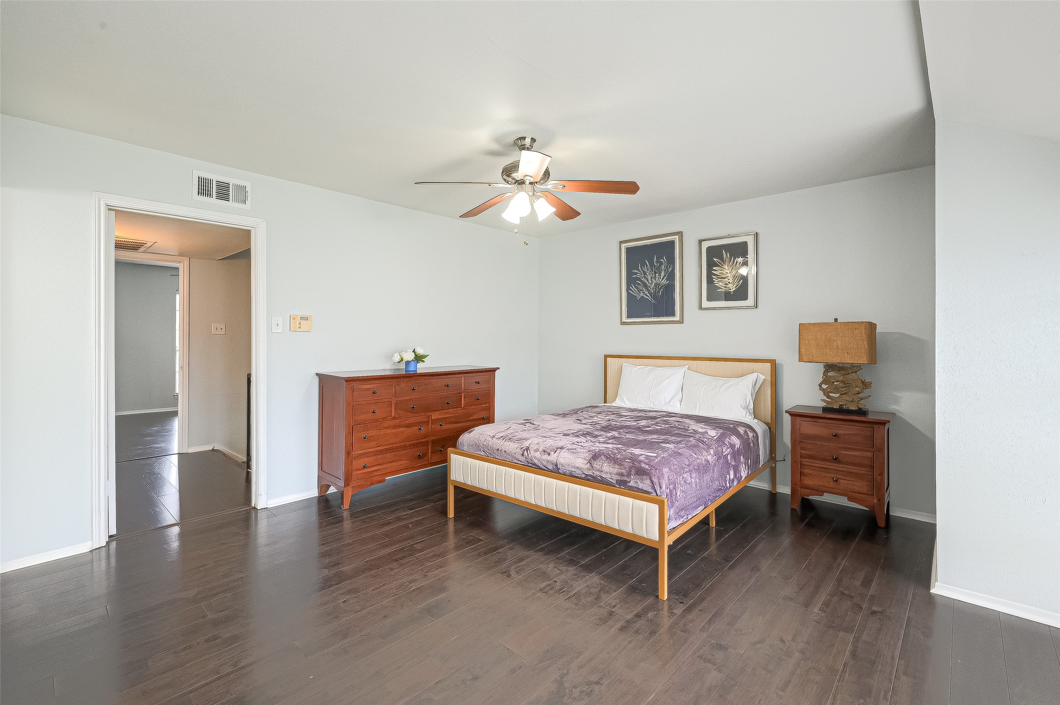 10188 Beekman Pl Drive Houston, TX 77043 - Photo 17 of 27