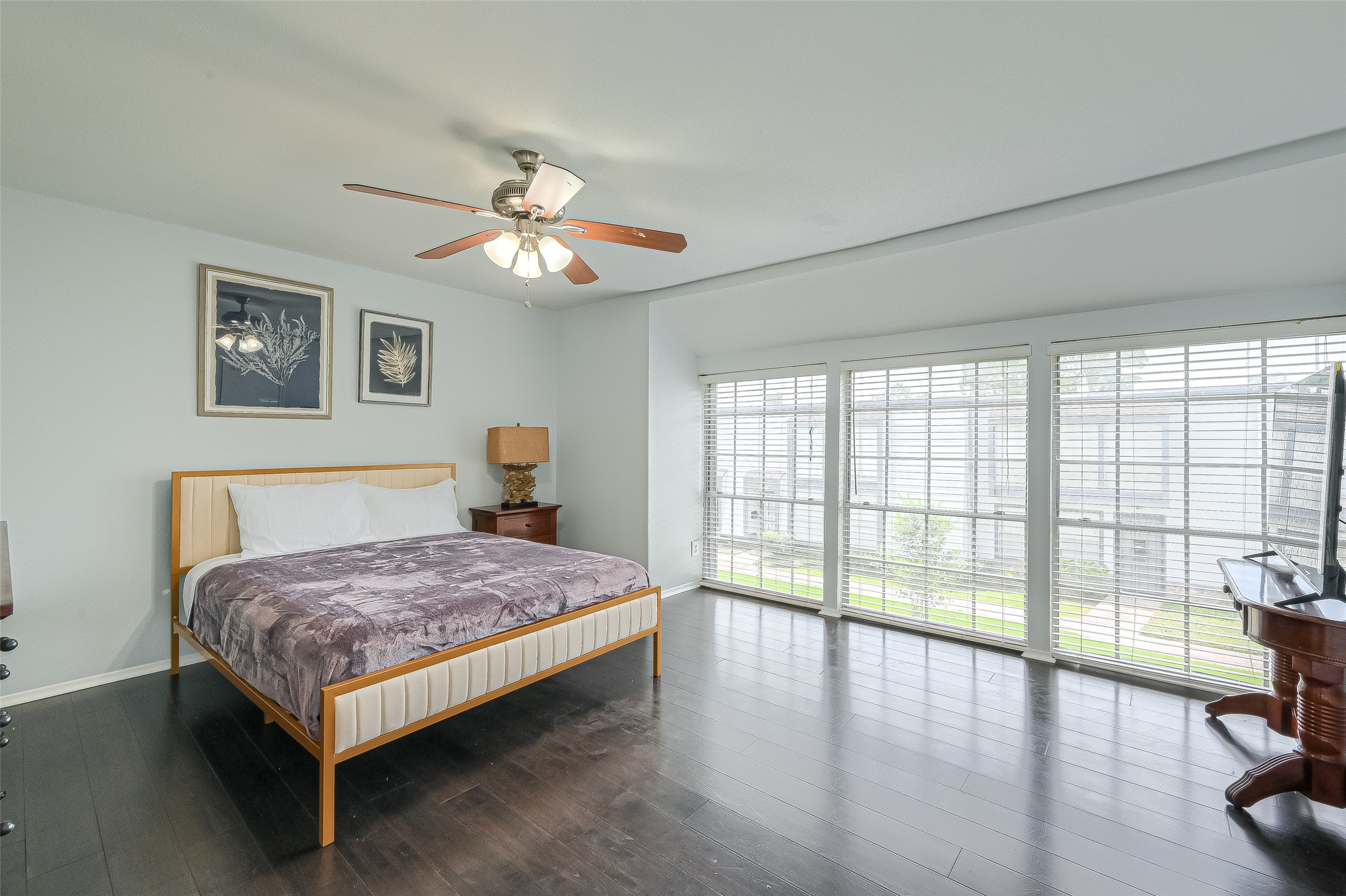 10188 Beekman Pl Drive Houston, TX 77043 - Photo 19 of 27