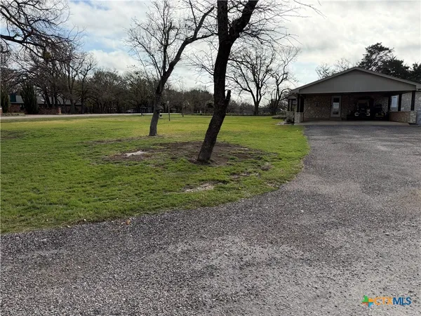 $385,000 | 615 River Oaks Drive, Gatesville, TX 76528
