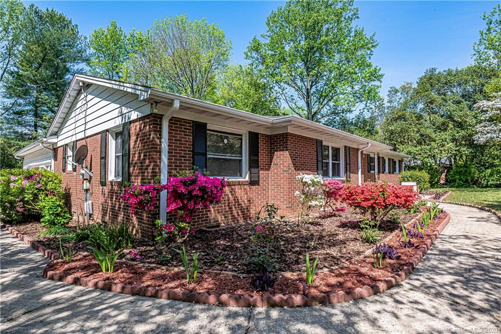 7222 Monroe Road Charlotte, NC 28212 - Photo 2 of 34 Gallery Image 2