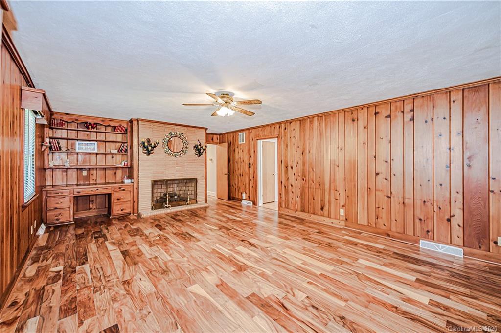 7222 Monroe Road Charlotte, NC 28212 - Photo 11 of 34 Gallery Image 11