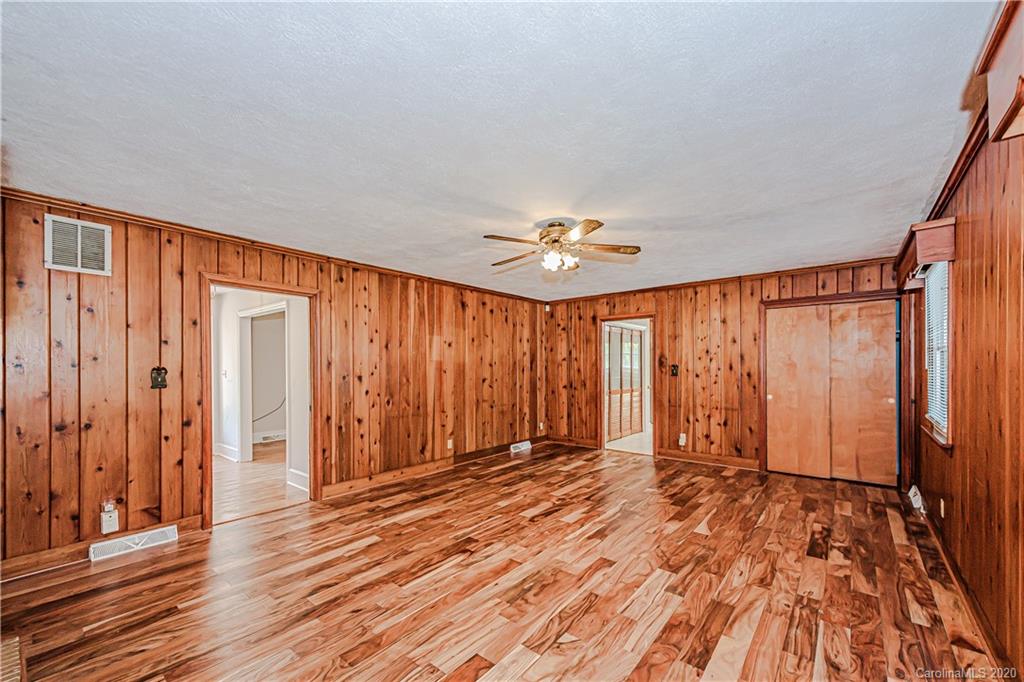 7222 Monroe Road Charlotte, NC 28212 - Photo 12 of 34 Gallery Image 12