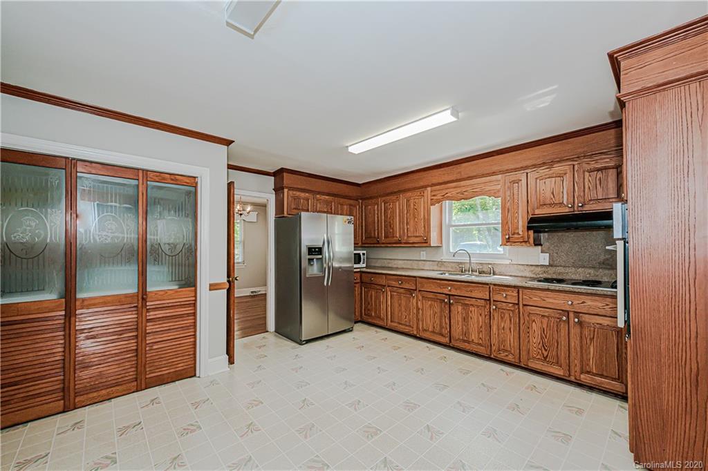 7222 Monroe Road Charlotte, NC 28212 - Photo 14 of 34 Gallery Image 14