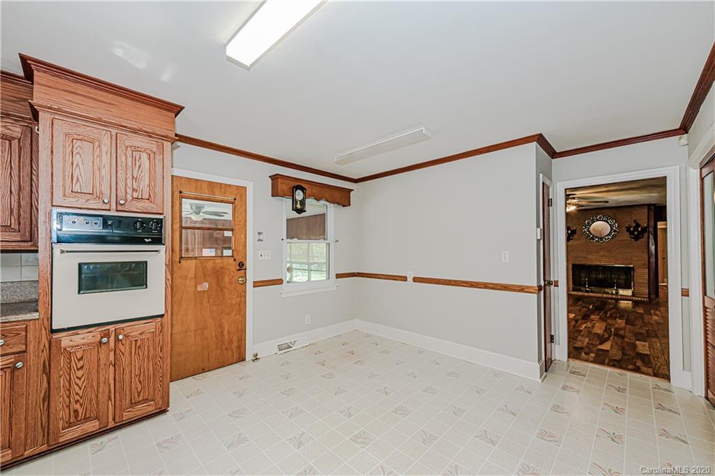 7222 Monroe Road Charlotte, NC 28212 - Photo 18 of 34 Gallery Image 18