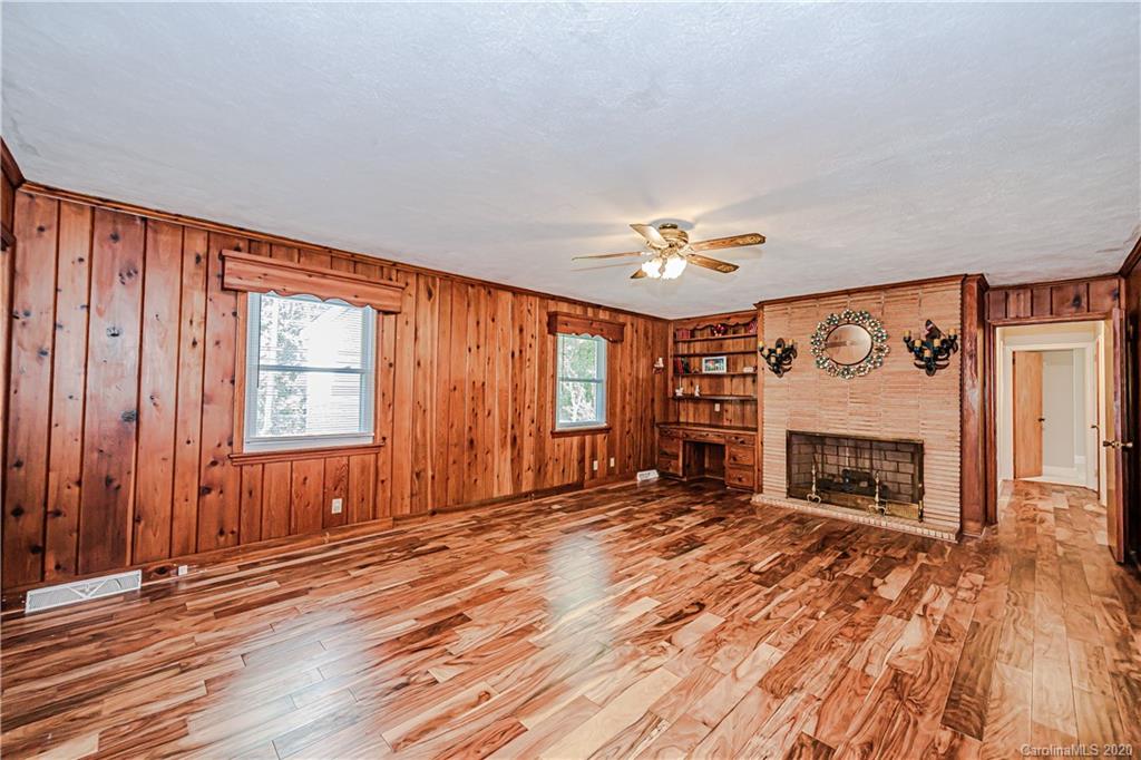 7222 Monroe Road Charlotte, NC 28212 - Photo 19 of 34 Gallery Image 19