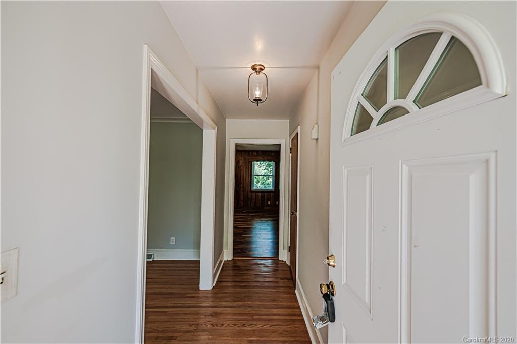 7222 Monroe Road Charlotte, NC 28212 - Photo 4 of 34 Gallery Image 4