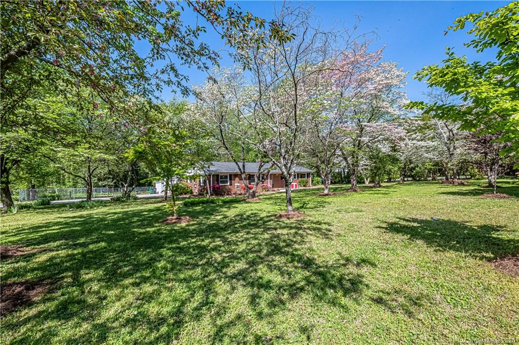 7222 Monroe Road Charlotte, NC 28212 - Photo 32 of 34 Gallery Image 32