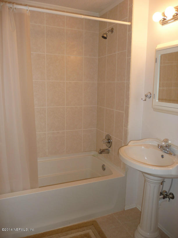 116 Stack Avenue Interlachen, FL 32148 - Photo 23 of 35 bathroom