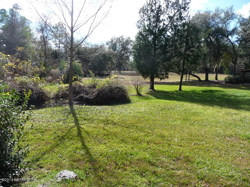 116 Stack Avenue Interlachen, FL 32148 - Photo 32 of 35 yard