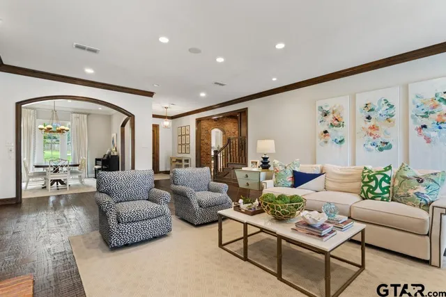 $1,246,080 | 2202 Woodlands Drive, Tyler, TX 75703