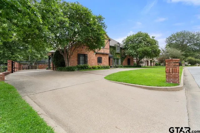 $1,246,080 | 2202 Woodlands Drive, Tyler, TX 75703