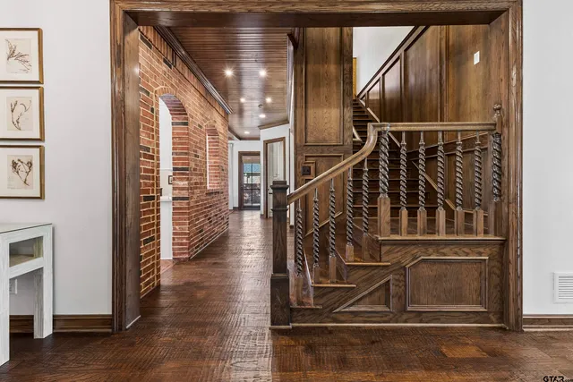 $1,246,080 | 2202 Woodlands Drive, Tyler, TX 75703