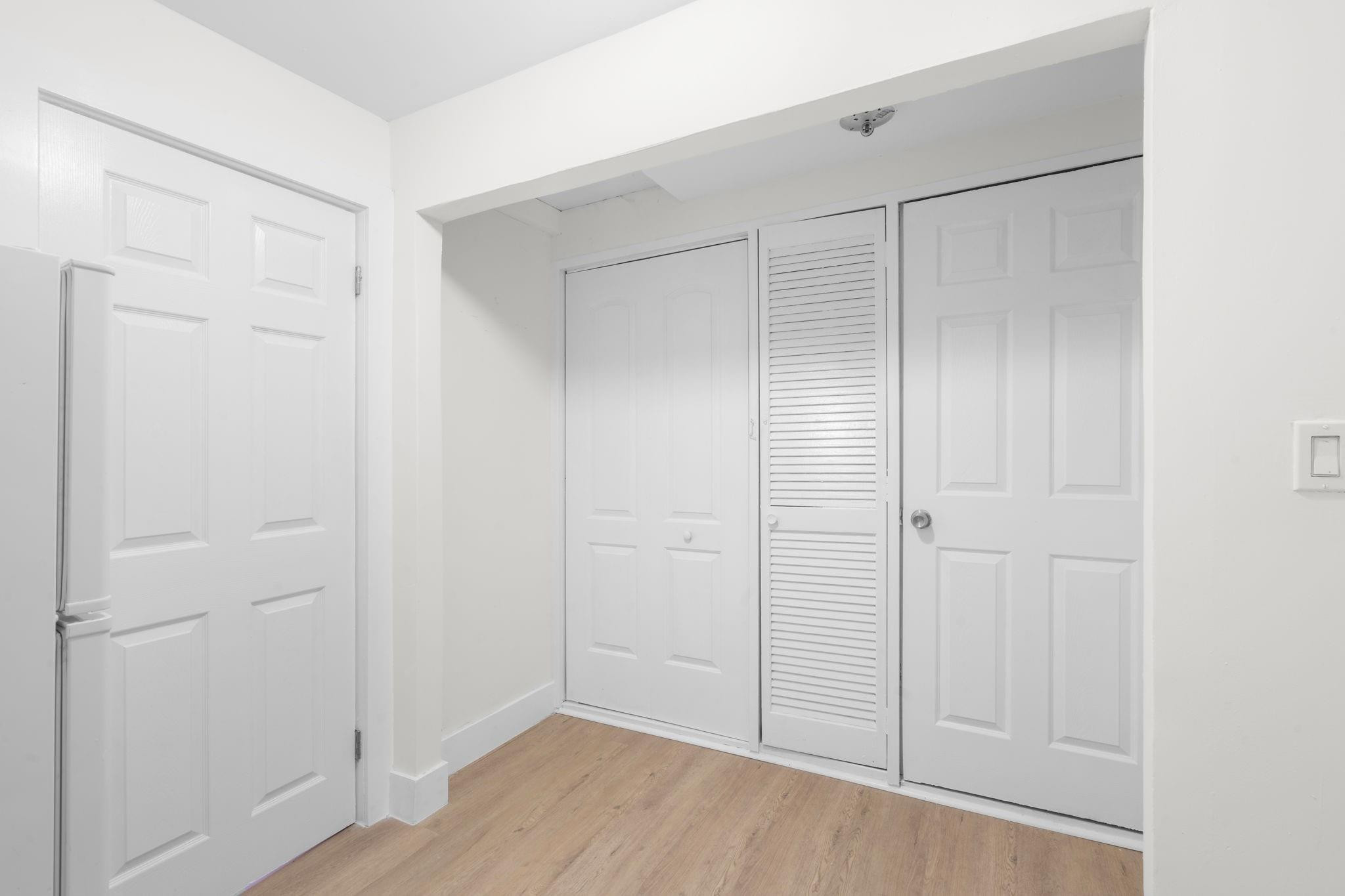 3262 Pierce Street Hollywood, FL 33021 - Photo 28 of 35 a view of an empty room