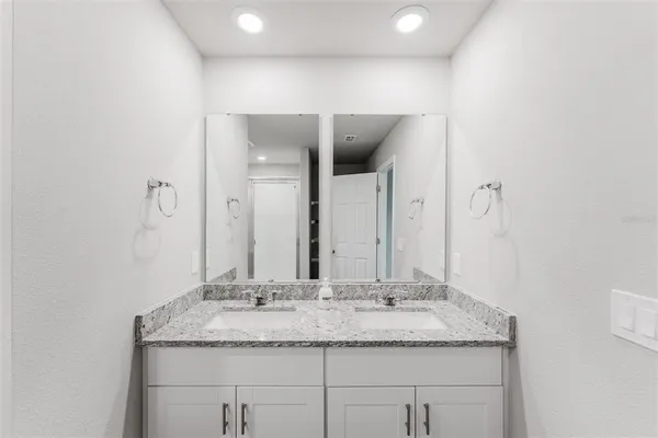 $479,000 | 5252 Sanders Oak Trail, St. Cloud, FL 34771
