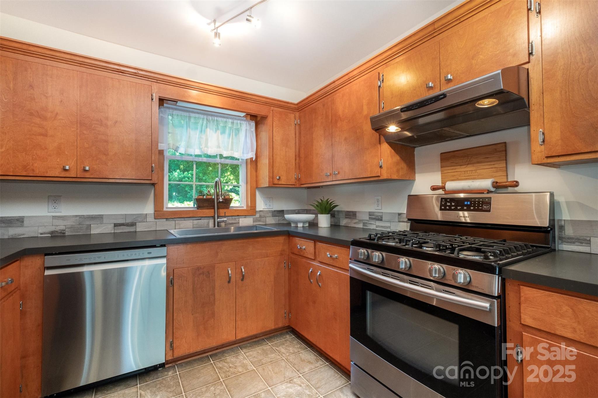 4919 Rehobeth Road Waxhaw, NC 28173 - Photo 14 of 29