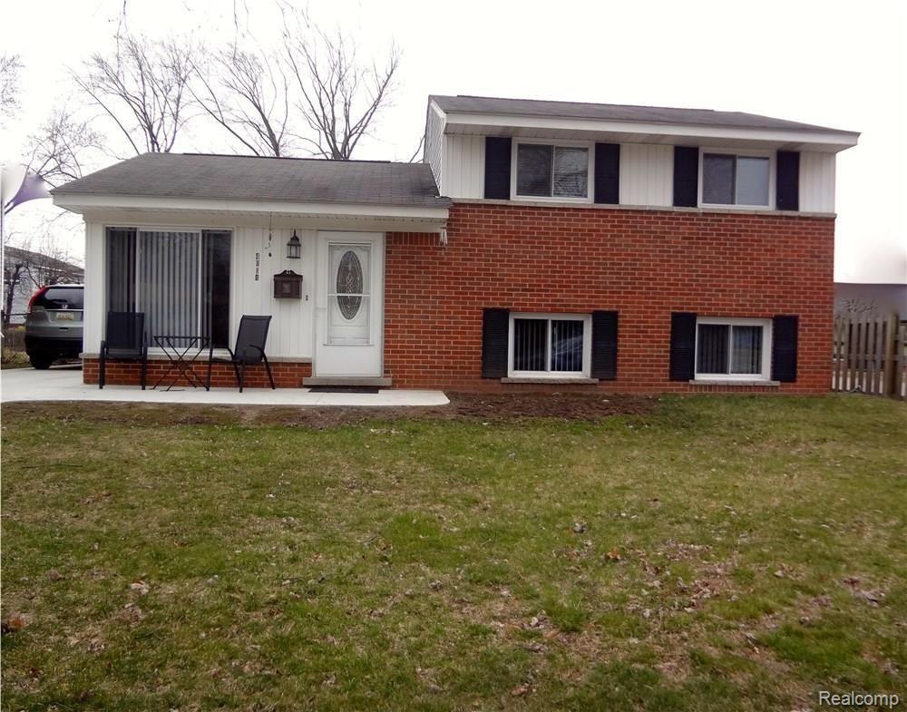4014 Devon Road Royal Oak, MI 48073 - Photo 2 of 21 Front View 1.jpg