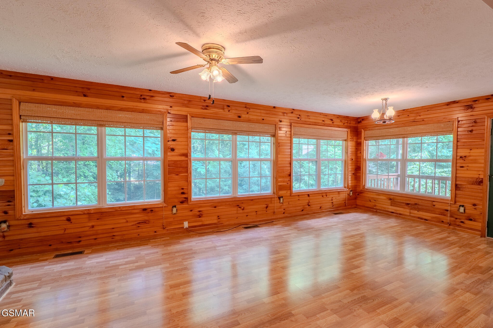 4802 Rhododendron Cosby, TN 37722 - Photo 11 of 52 Gallery Image 11